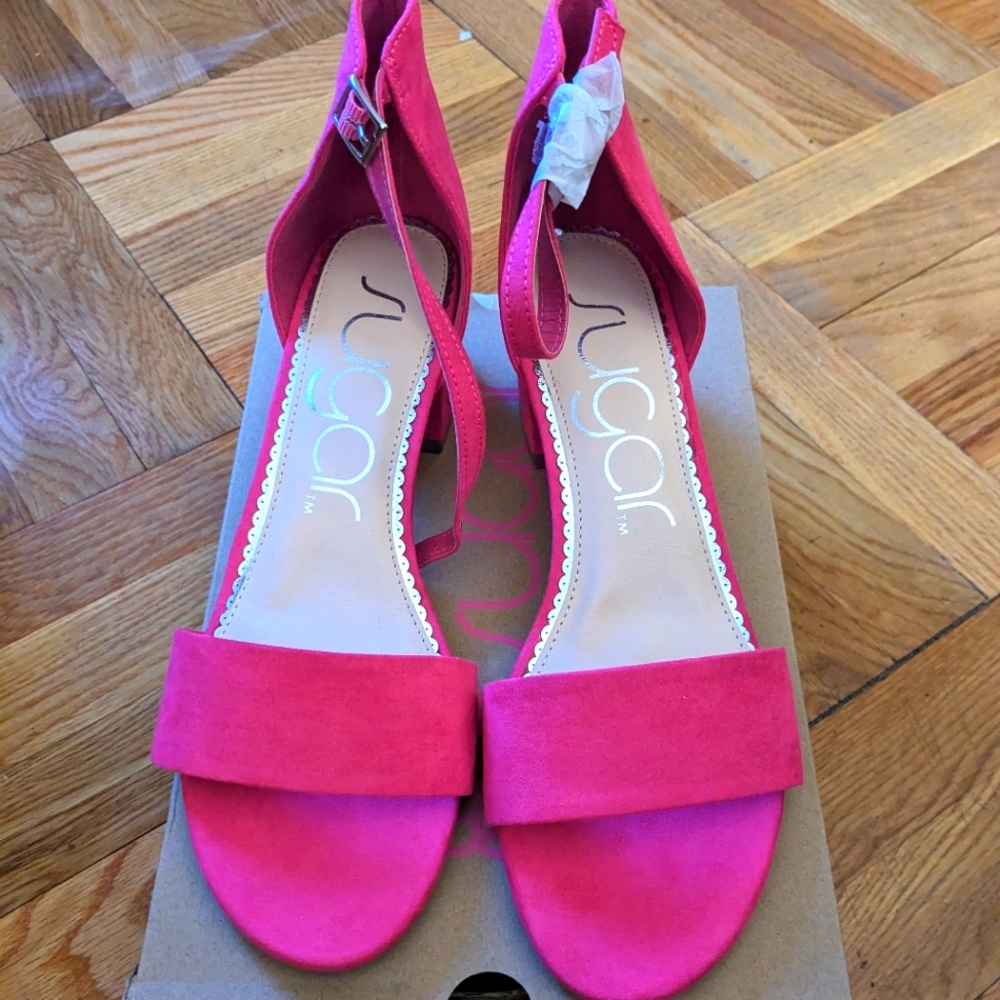 BRAND NEW - Sugar - Low Heel Sandals